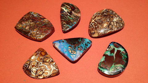 Whitsunday Opals & Didgeridoos - Bridge Guide 2