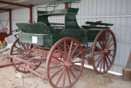 Waltzing Matilda Centre - Click Find 0