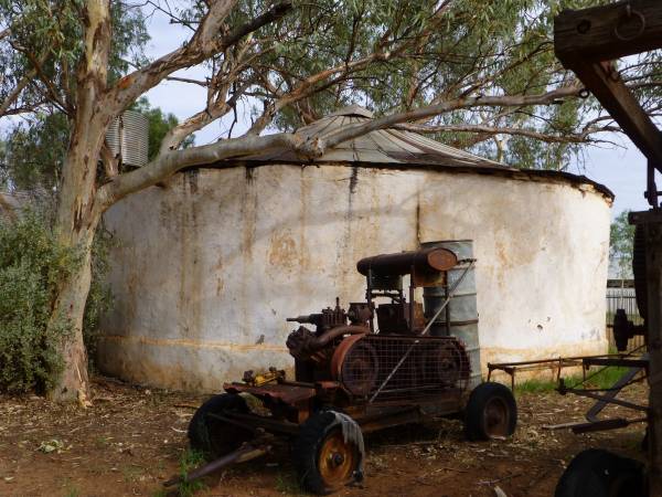 Hermannsburg NT Lawyer Find