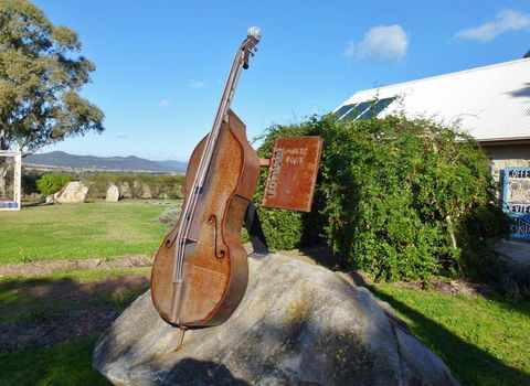 David Mahony Art Gallery & Sculpture Park - Click Find 2