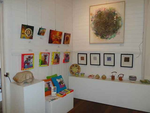 Nimbin Artists Gallery - Click Find 2
