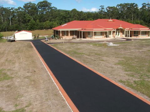 Mike Medcalf Asphalt Contractor & Plant Hire - Bet 4u 0