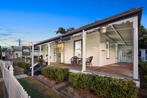 Belle Property Port Macquarie - Bridge Guide 5