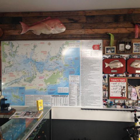 Duff’s Salamander Bait & Tackle - Click Find 0
