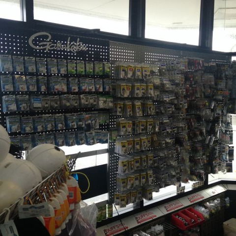 Duff’s Salamander Bait & Tackle - Click Find 3
