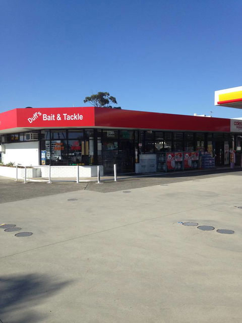 Duff’s Salamander Bait & Tackle - Click Find 4