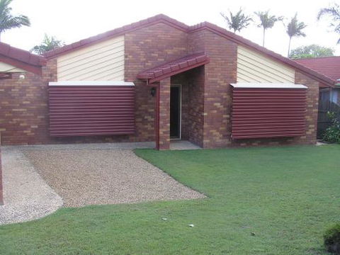 A–Z Wholesale Awnings And Blinds - Click Find 1