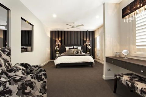 Somerset Curtains, Blinds, Shutters & Awnings - Bridge Guide 0
