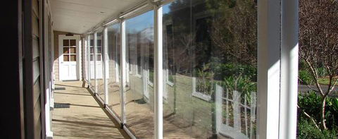 Aussie Bills Blinds & Awnings - Click Find 1