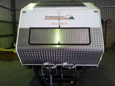 Lake Macquarie Caravan Repairs - Lavinia 2