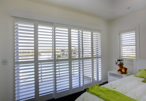 Shades 2000 - Bridge Guide 0