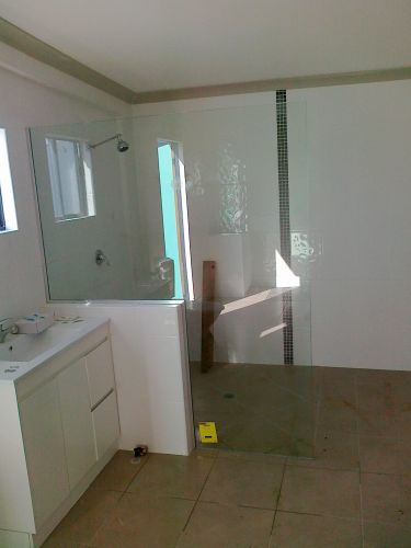 Yeppoon Glass–Aluminium - Click Find 3