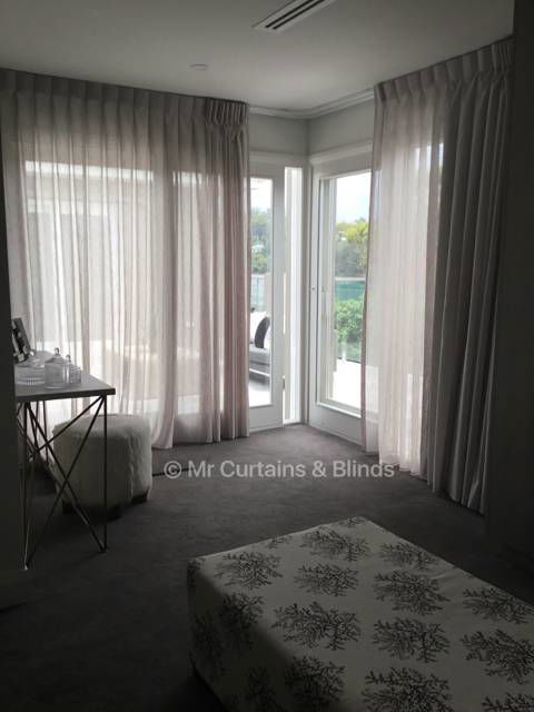 Mr Curtains & Blinds - DBD 7