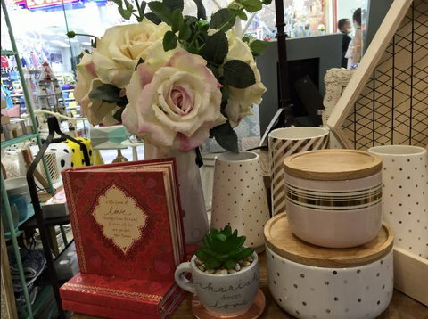 The Bay Tree - Bet 4u 4