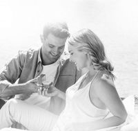 Stones Diamond Ring Specialists - Click Find