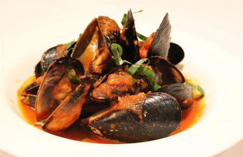 Biviano's At Windsor - Bet 4u 22