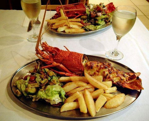 Duende Tapas Bar - Bet 4u 16