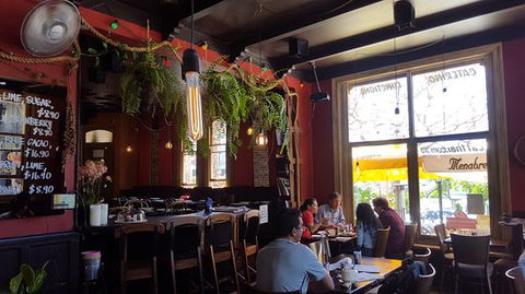 Eat Thai - Lawyer Find 18