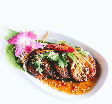 Eat Thai - Lawyer Find 12