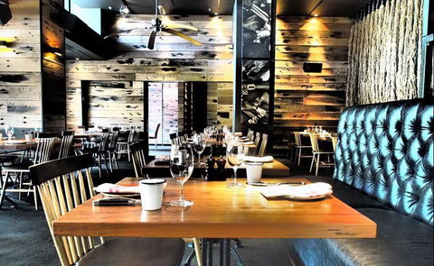 The Meat & Wine Co. Southbank - Lawyer Find 21