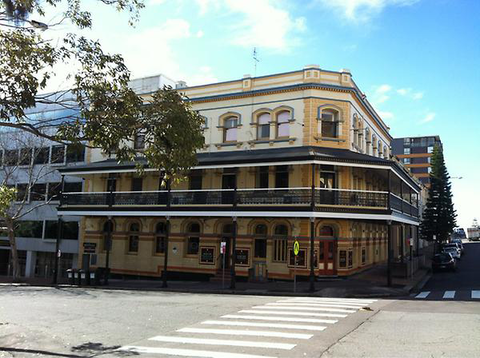 Grand Hotel - Click Find 1