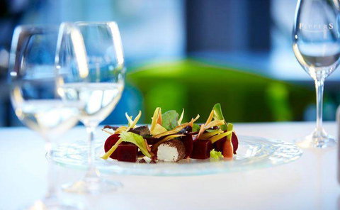 Thai Manola - Click Find 8