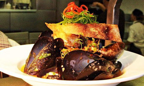 Wheelers Seafood Restaurant - Lawyer Find 38