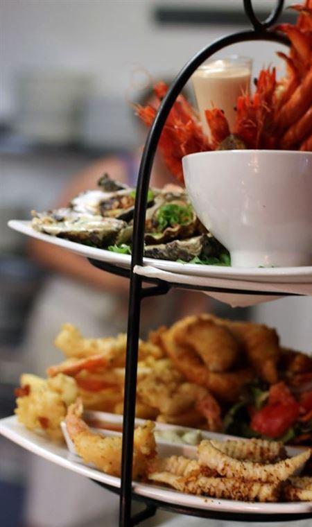 Wheelers Seafood Restaurant - Lawyer Find 4