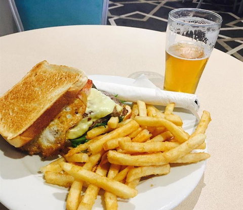 Leopold Sportsmans Club - Bet 4u 13