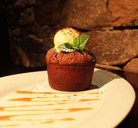 O Bar & Restaurant - Click Find 6