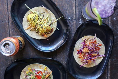 The Crown Hotel - Bet 4u 2