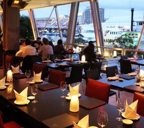 Aurora Ozone Hotel Restaurant - Click Find 8