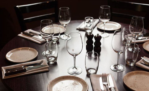 Stonelea Restaurant - Bet 4u 11