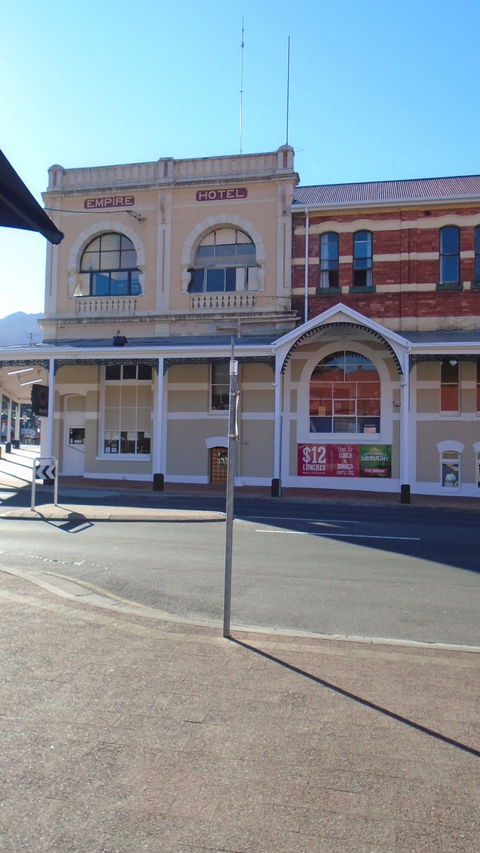The Empire Hotel - Click Find 1