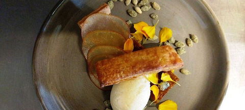 The Peak Restaurant At Spicers Peak Lodge - DBD 0