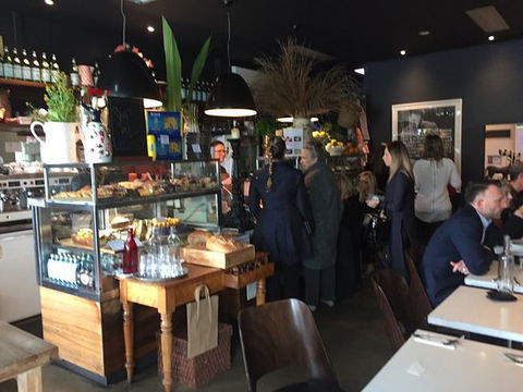 Shop Ate Cafe & Store - Bet 4u 0