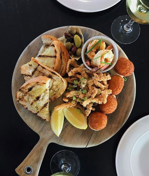 Grunske's By The River - Click Find 14