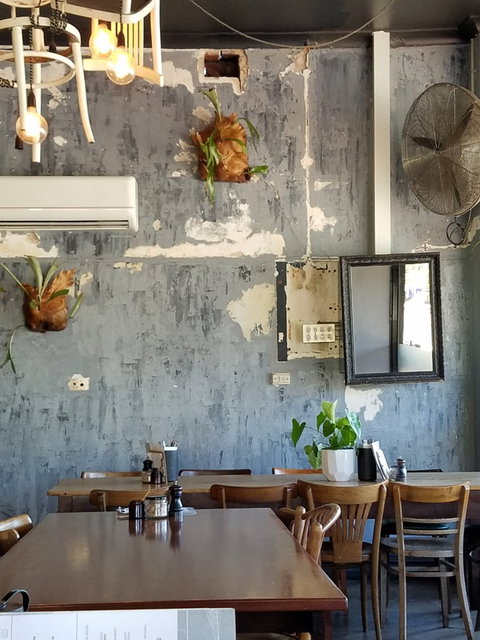 West End Deli - Bridge Guide 3