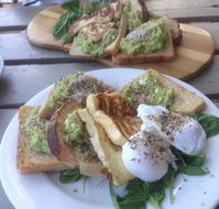 Esher Street Cafe  Deli - Bridge Guide