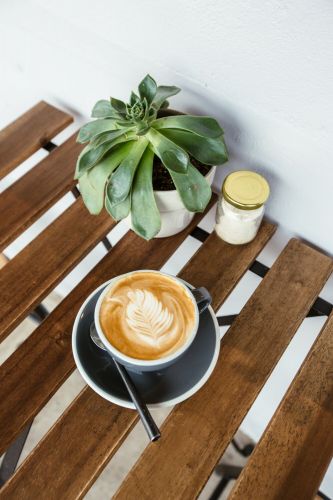 Flour & Co - Bet 4u 5