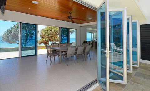 Lockman Doors & Glass - Click Find 1