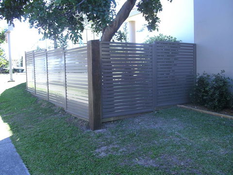 Absolute Fencing - Local Finder 17