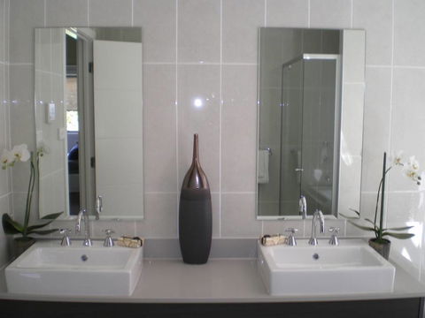 Citicoast Showerscreens & Glass - Click Find 2