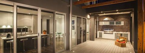 Well Hung Glass & Aluminium Products - Click Find 2