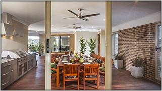 Well Hung Glass & Aluminium Products - Click Find 9