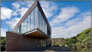 Well Hung Glass & Aluminium Products - Click Find 13