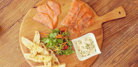 10 Hastings Street Cafe - Bridge Guide 12