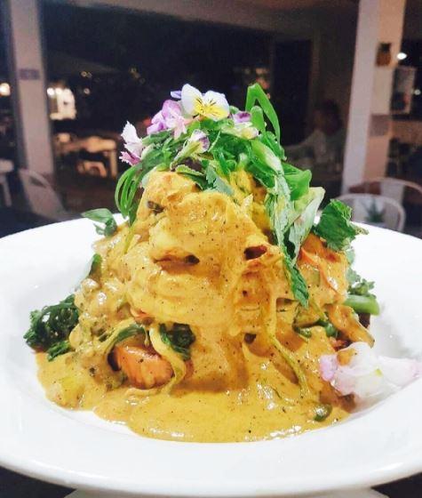 10 Hastings Street Cafe - Bridge Guide 23