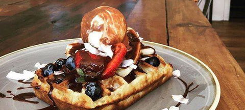 10 Hastings Street Cafe - Bridge Guide 3