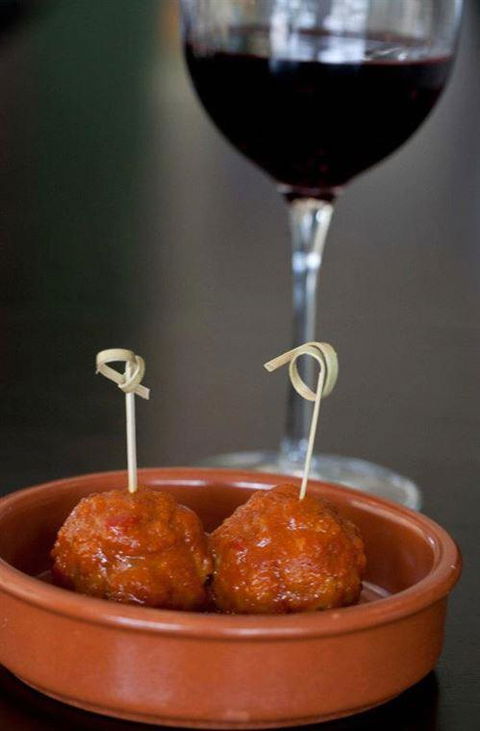 Tapas Tapas Bodega - Click Find 4